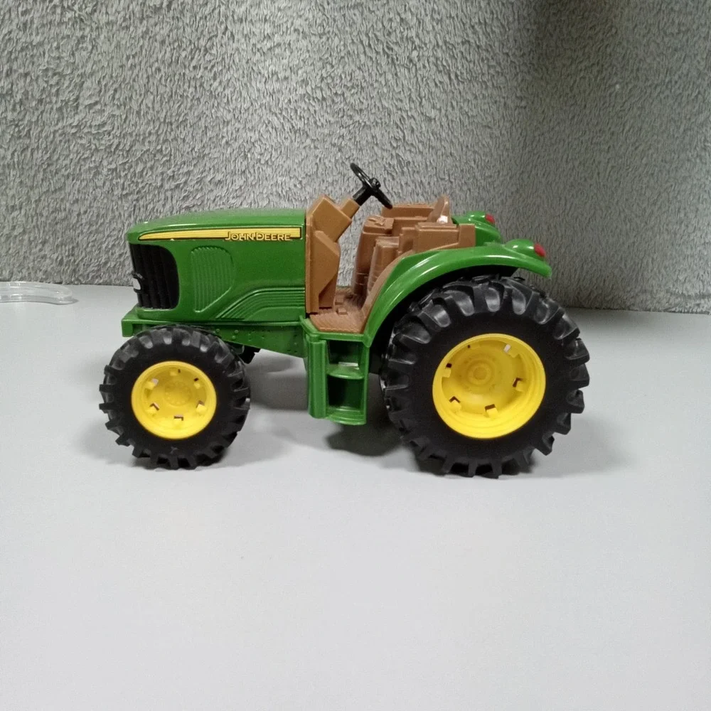 John Deere Ertl Green Toy Tractor Plastic Rolling‎ Farm Vehicle G0314WY00 Kids